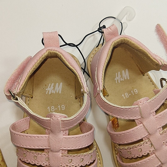 H&M Baby Girl Pink Open Toe Sandals - Picture 7 of 8
